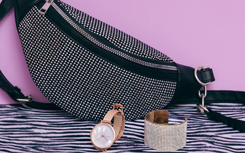 Les Sacoches Banane pour Femme : Accessoires Indispensables pour un Look Moderne Les Sacoches Banane pour Femme : Accessoires Indispensables pour un Look Moderne Uncategorized sacoches banane femme accessoires indispensables look moderne 4