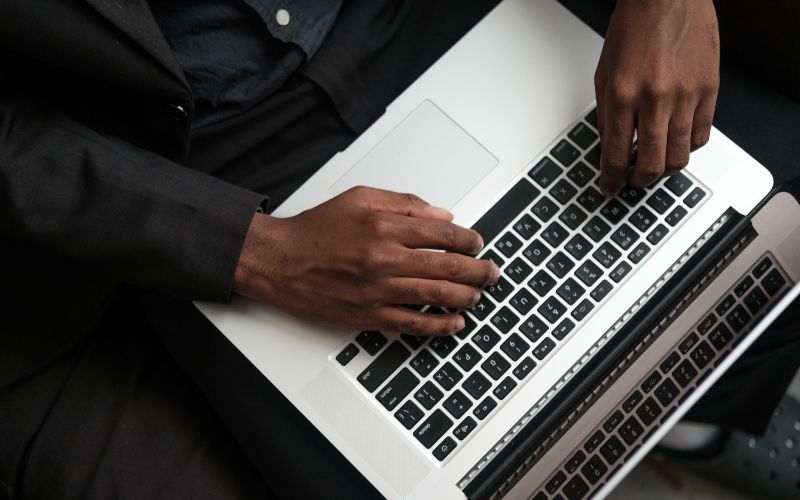 Comment Protéger Votre Ordinateur : Choix et Utilisation de Sacoche d'Ordinateur Comment Protéger Votre Ordinateur : Choix et Utilisation de Sacoche d'Ordinateur Uncategorized comment proteger votre ordinateur choix et utilisation de sacoche dordinateur