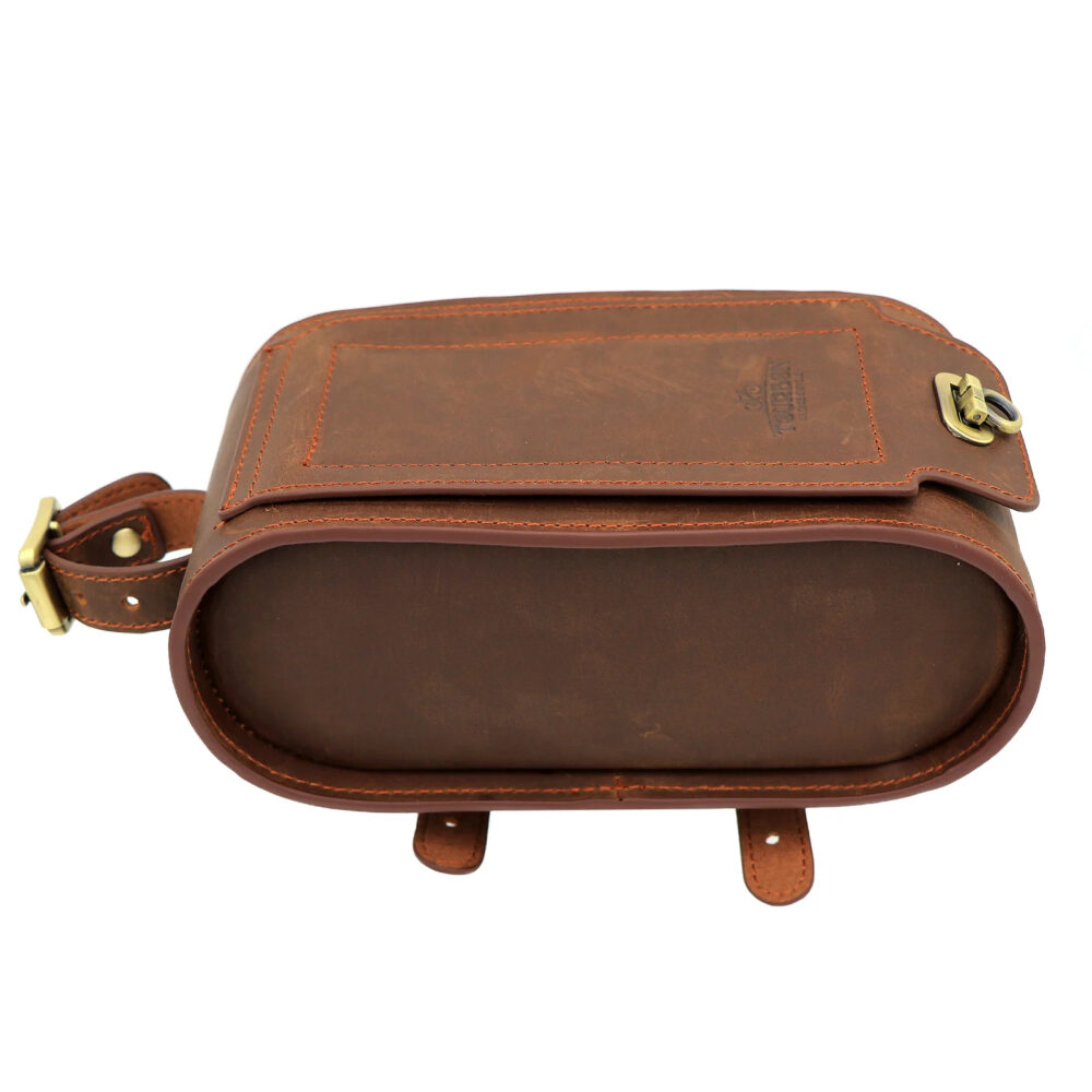 Sacoche Velo Femme Compacte en Cuir sur fond blanc